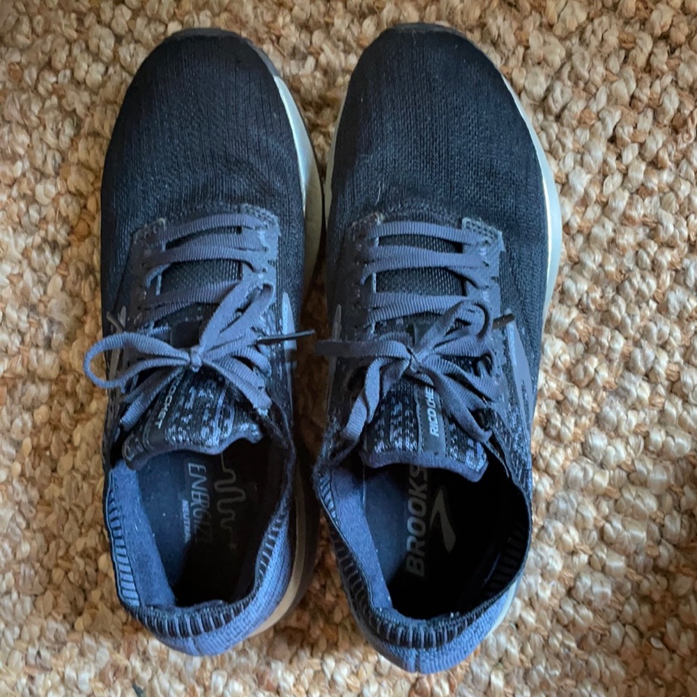 Brooks Ricochet
